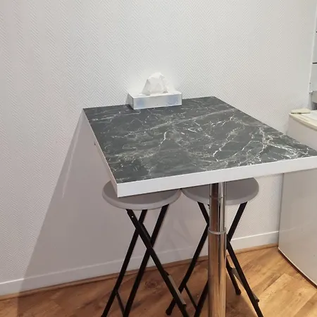 Apartment Maisonnette Avec Jardin Centre *