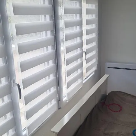 Maisonnette Avec Jardin Centre *